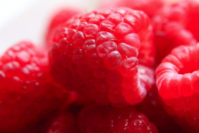 Choosing the Right Fruits and Vegetables for Skin Health