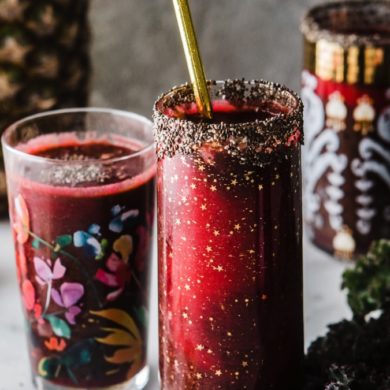 6 Benefits to Drinking Your Beets